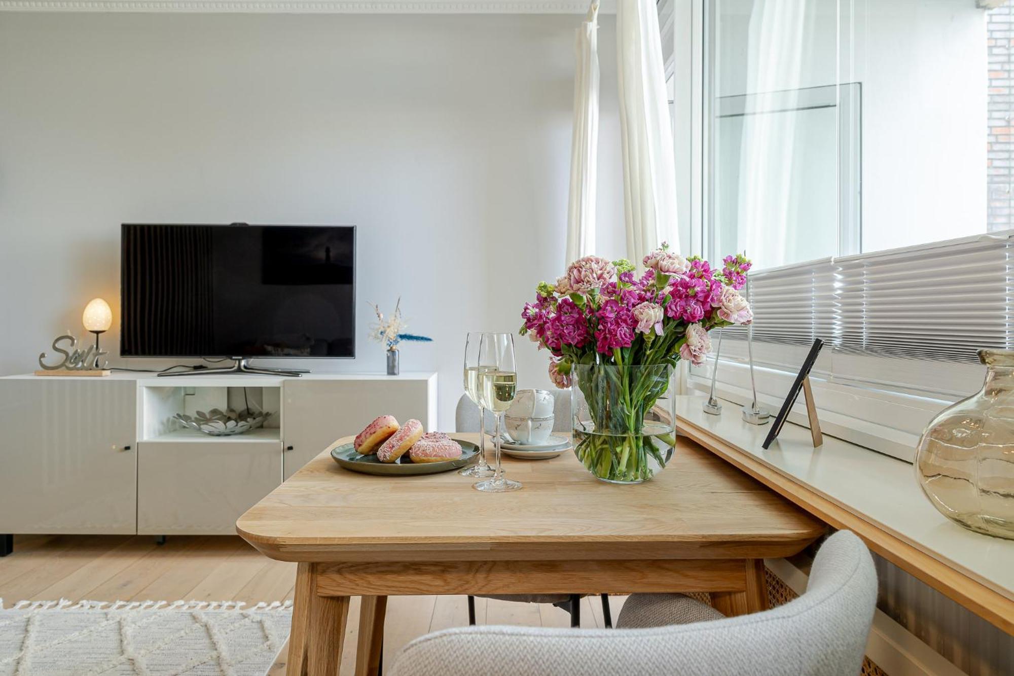 Aleyna Apartment Вестерланд Екстериор снимка